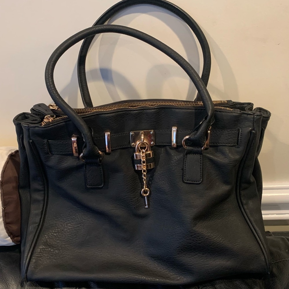 Aldo Ladies Purse Gently Used